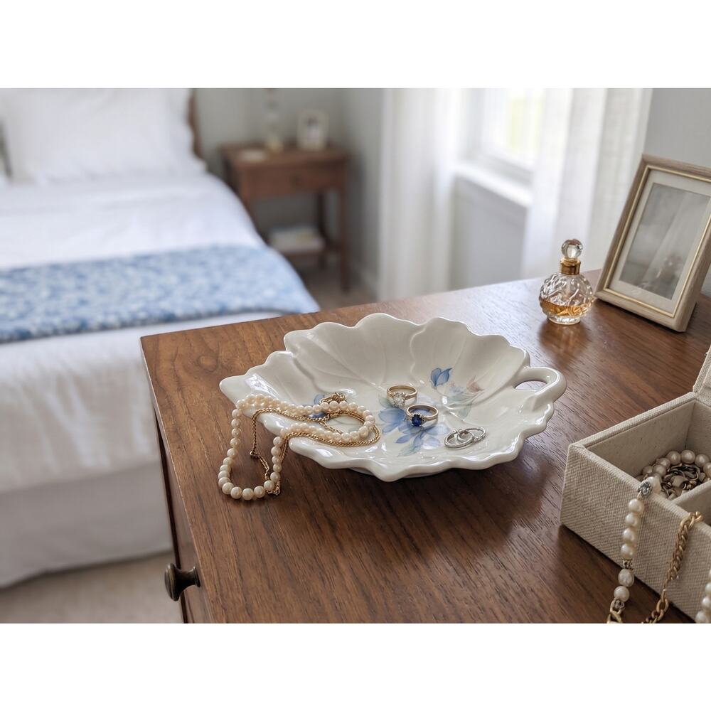 Toyo Spring Breeze Blue Floral Leaf Trinket Dish | Vintage Japan Porcelain Bowl